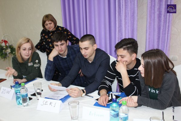 Эксперт из Словакии говорил в Гагаузии о разнице между НПО и гражданским обществом
