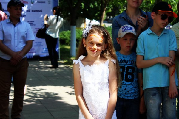 Жизнь без границ: В Комрате прошел Фестиваль Равных Возможностей!!!