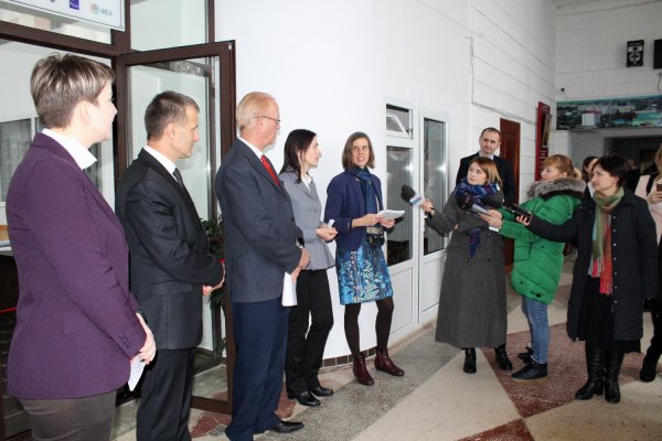 (ФОТО/ВИДЕО) Для удобства граждан в Комрате открылся Центр Информирования и Обслуживания Населения