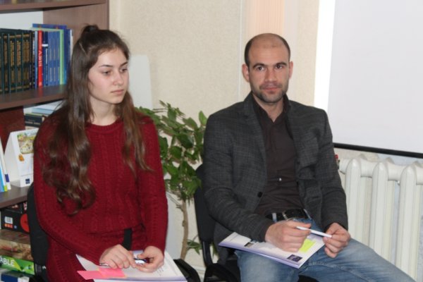 (ФОТО) "Pro-Europa" презентовала свою работу коллегам из соседних районов Молдовы