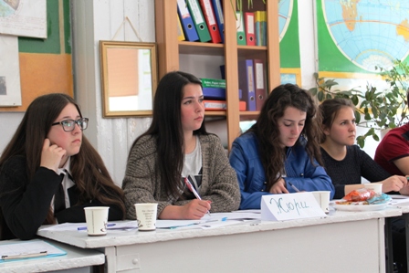 Волонтеры Евроклуба Чадыр-Лунга впервые дебатируют